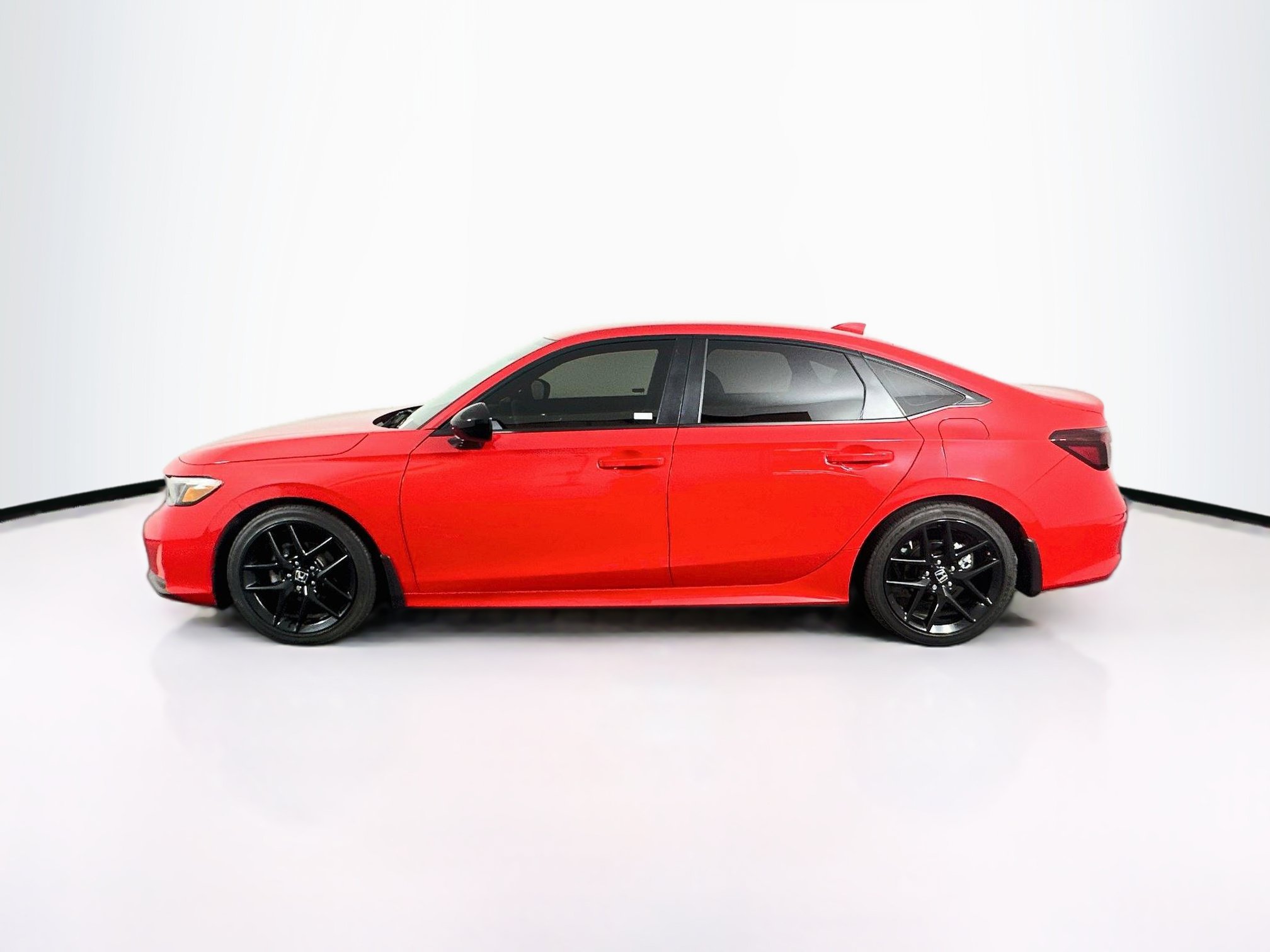 Used 2025 Honda Civic Sport image 4