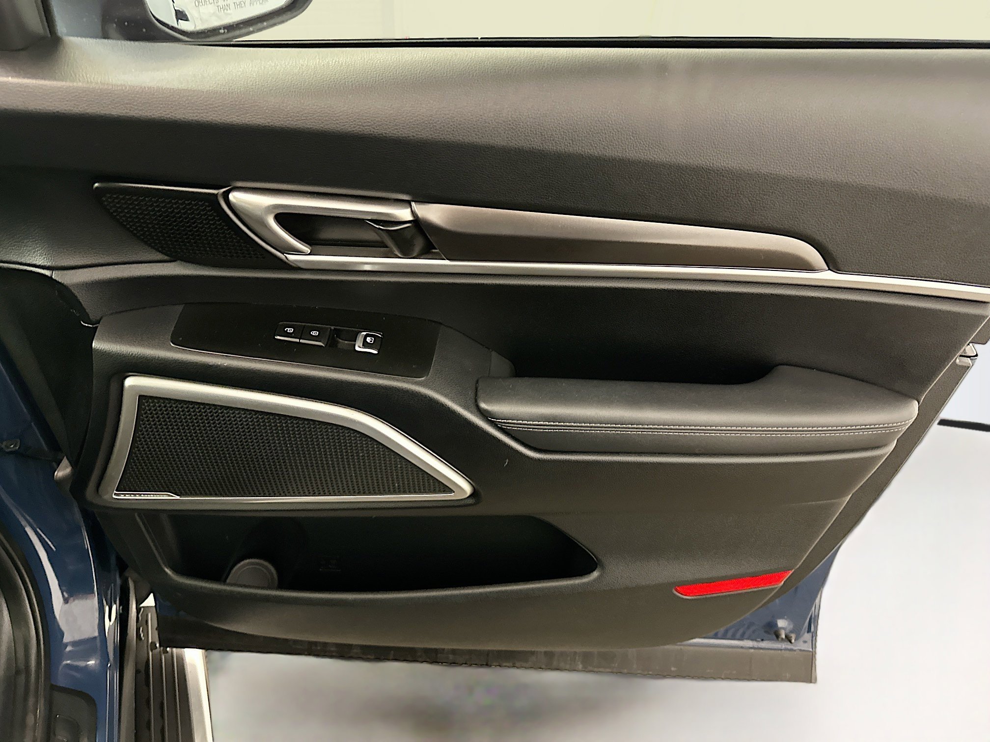 Used 2023 Kia Telluride S w/ S Sunroof Package image 35