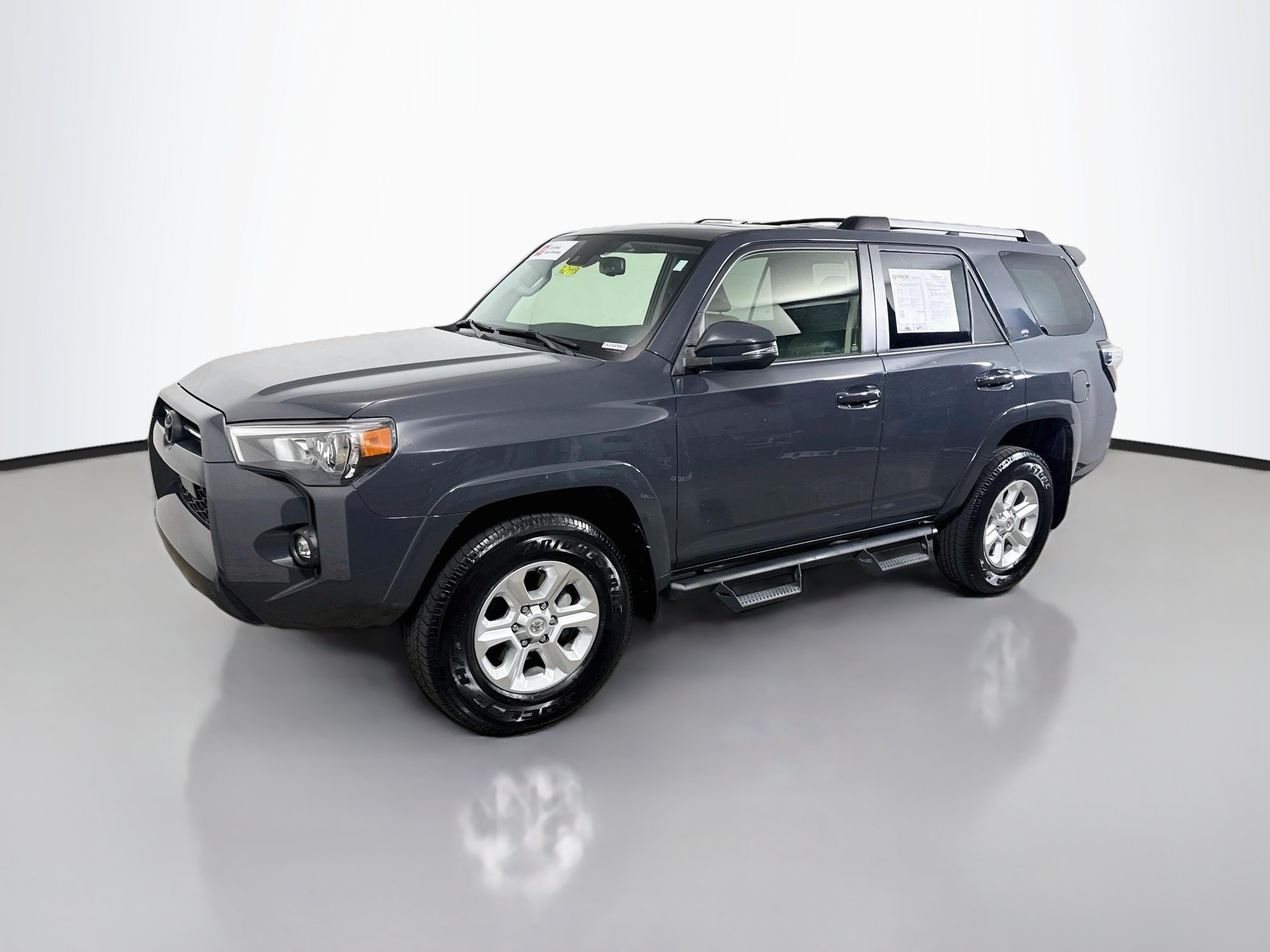 Certified 2024 Toyota 4Runner SR5 Premium w/ Moonroof Package AWD/4WD image 3