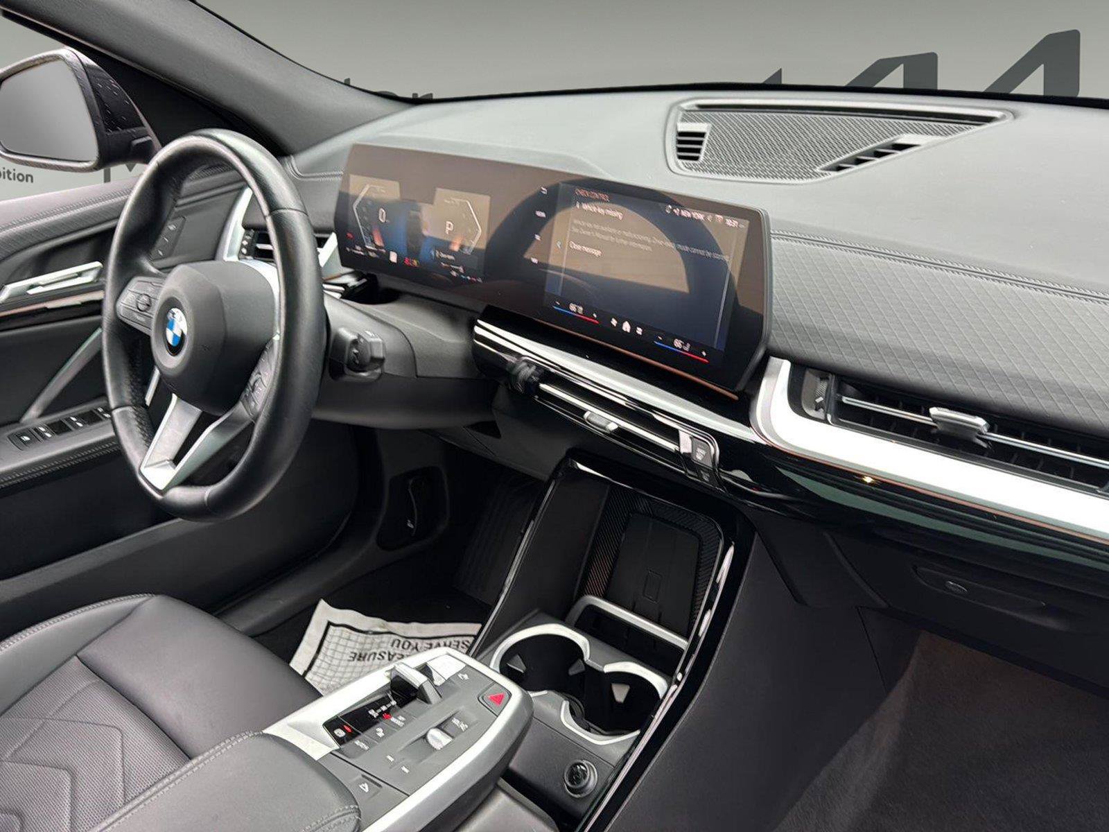 Used 2026 BMW X2 xDrive28i AWD/4WD image 25