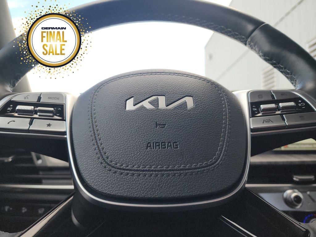 Certified 2025 Kia Telluride EX image 20