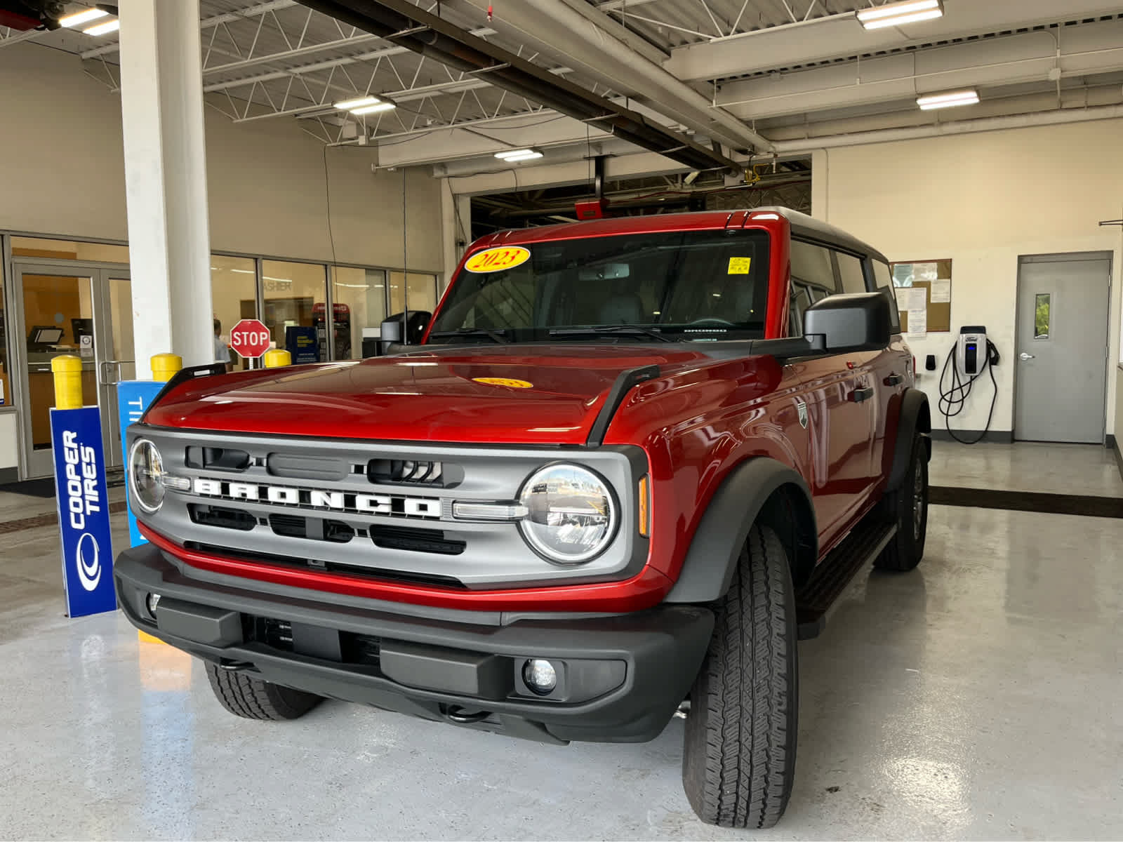 Used 2023 Ford Bronco Big Bend AWD/4WD image 8