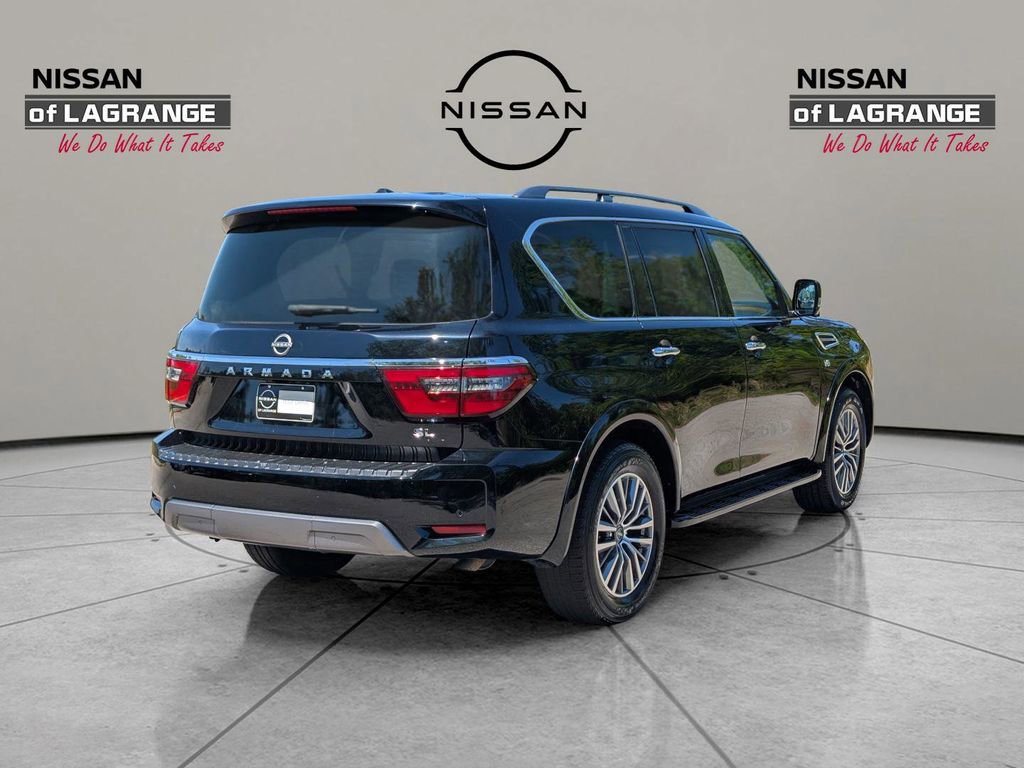 Used 2022 Nissan Armada SL w/ Captain's Chairs Package image 5