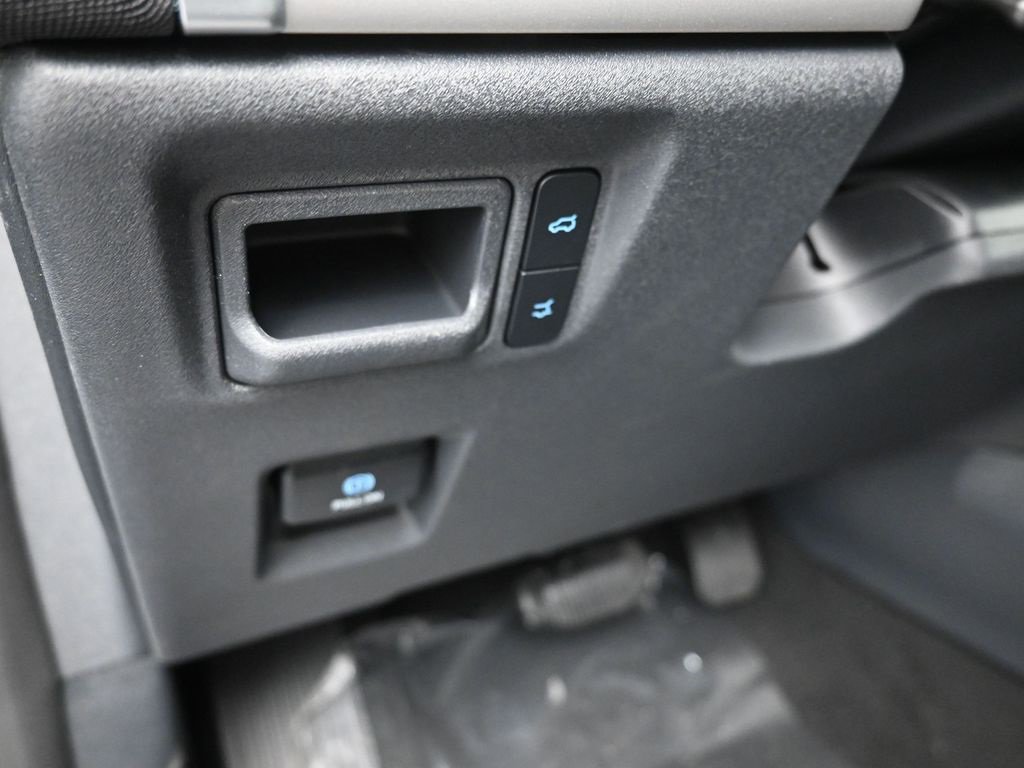 New 2026 Ford Expedition Active RWD image 13