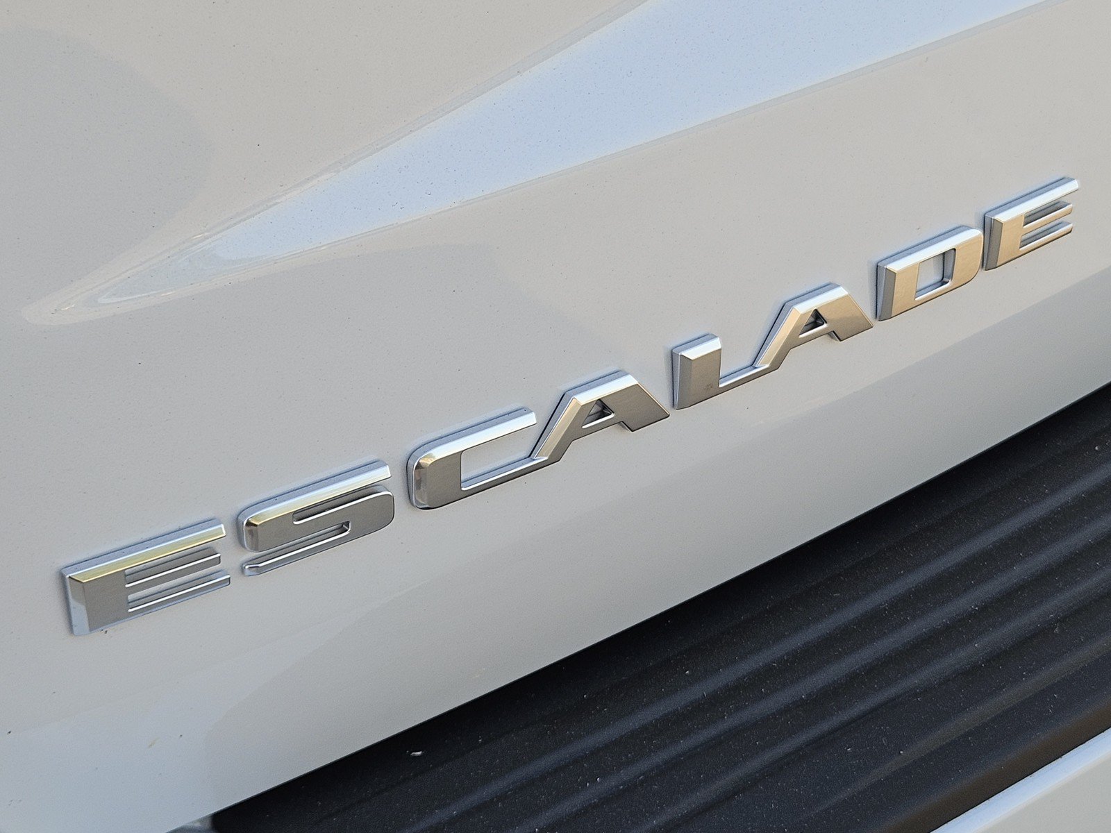 New 2026 Cadillac Escalade ESV Sport w/ Touring Package AWD/4WD image 8