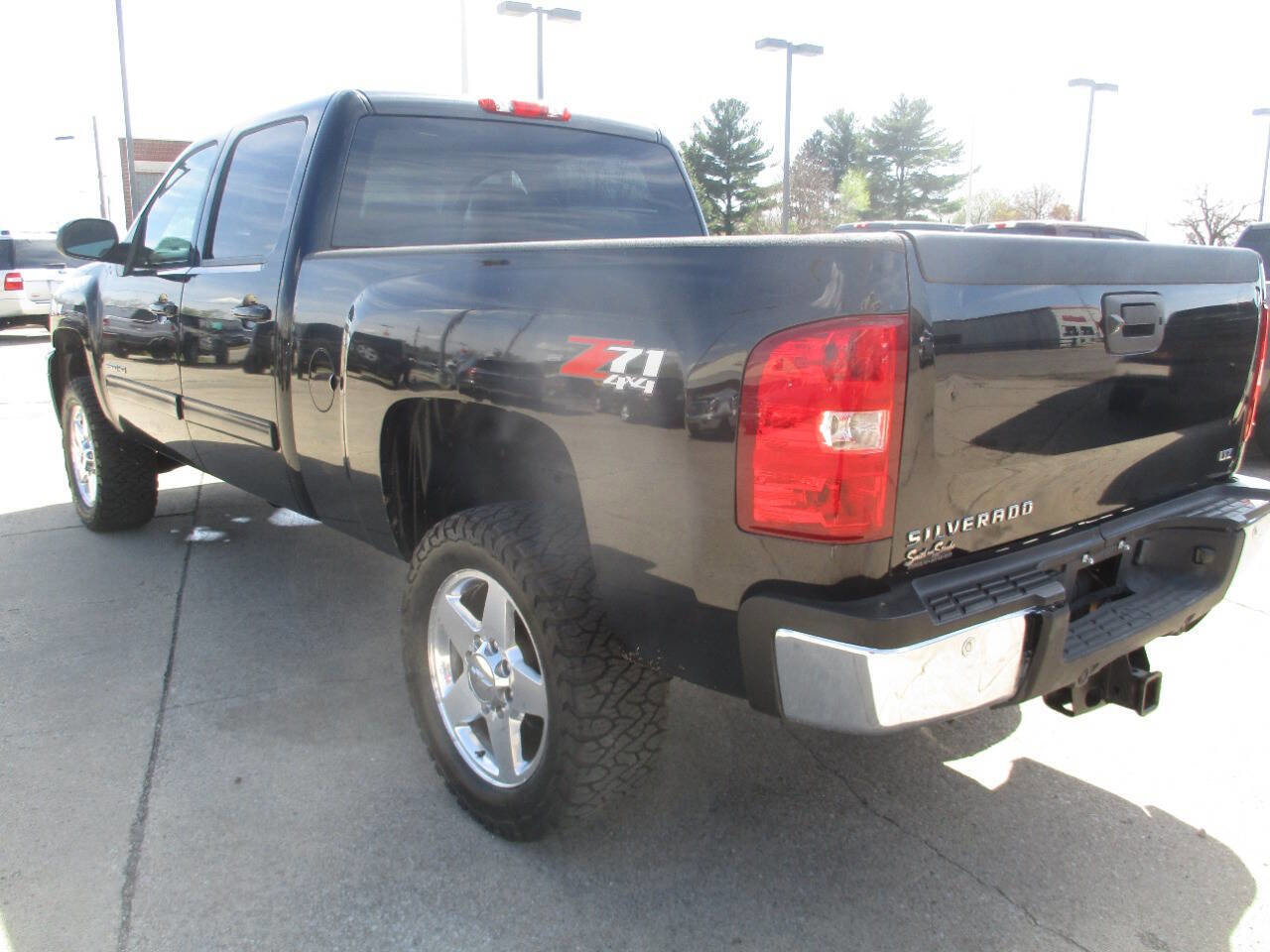 Used 2013 Chevrolet Silverado 2500 LTZ w/ LTZ Plus Package image 4