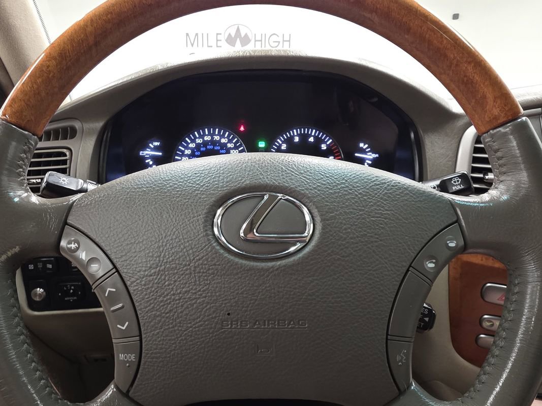 Used 2004 Lexus LX 470 4WD image 30