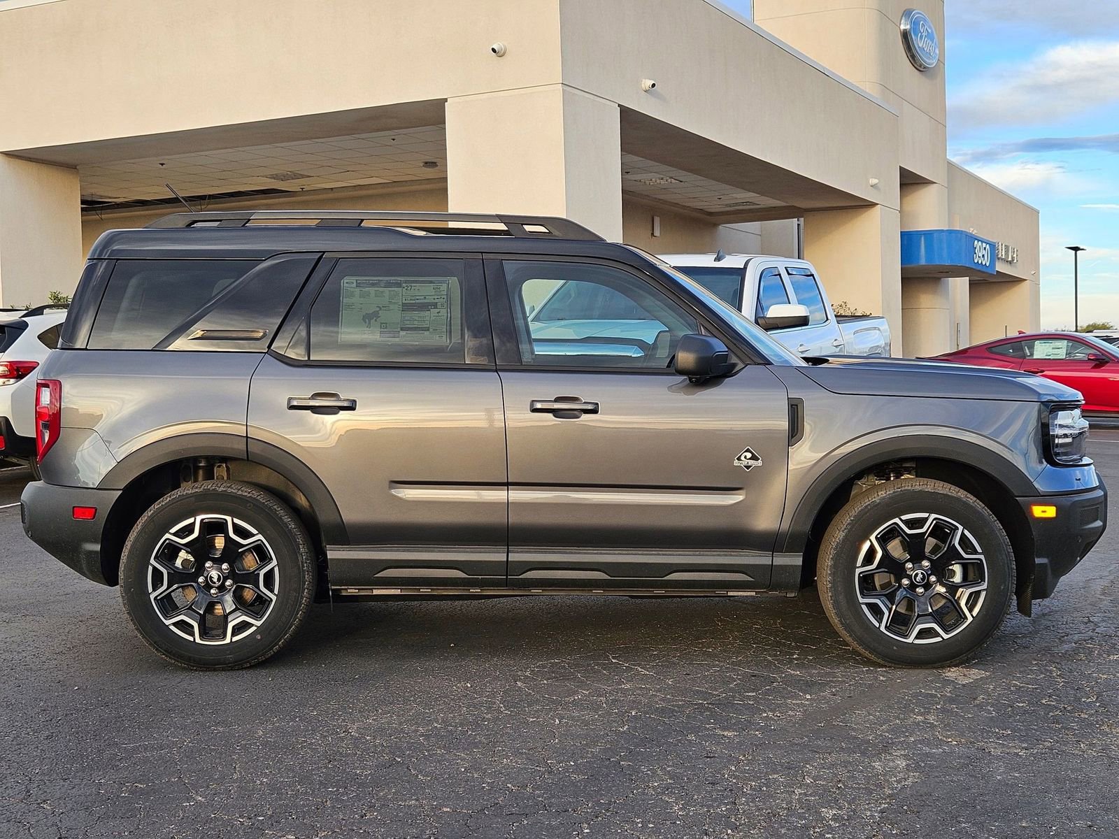 New 2025 Ford Bronco Sport Outer Banks w/ Outer Banks Tech Package+ image 4