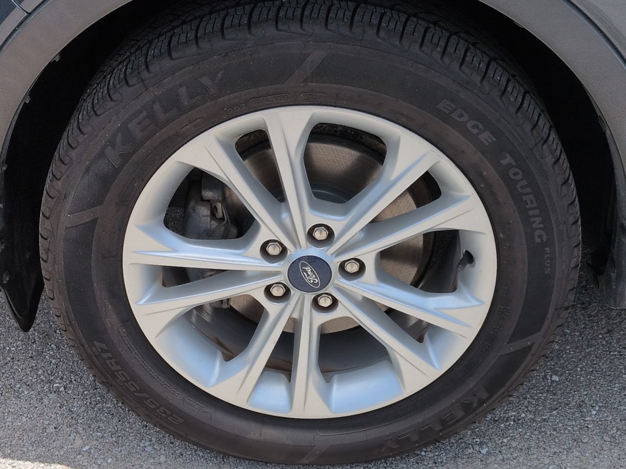 Used 2019 Ford Escape SE FWD image 11