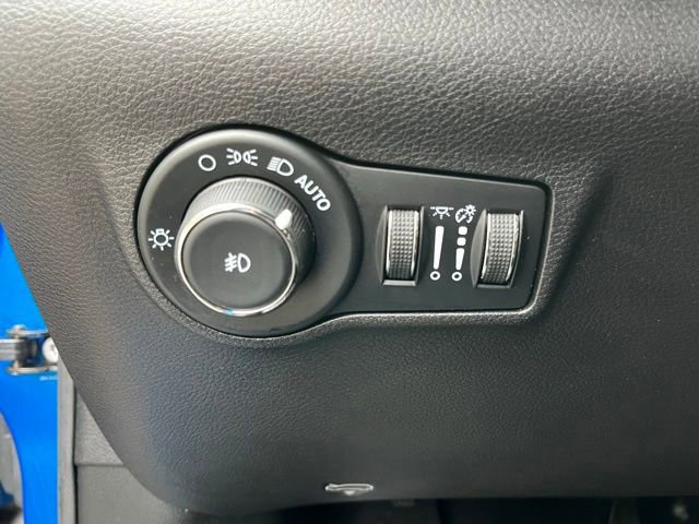 Used 2023 Jeep Compass Limited w/ Elite Group AWD/4WD image 20