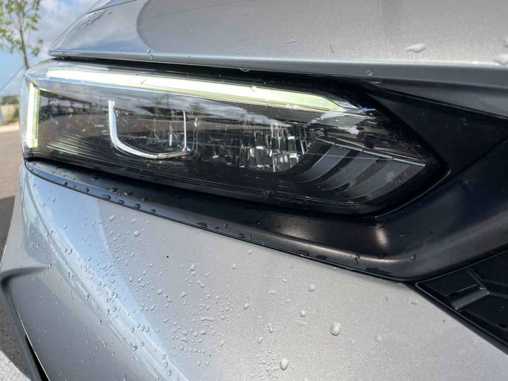 Certified 2025 Honda Civic LX image 12