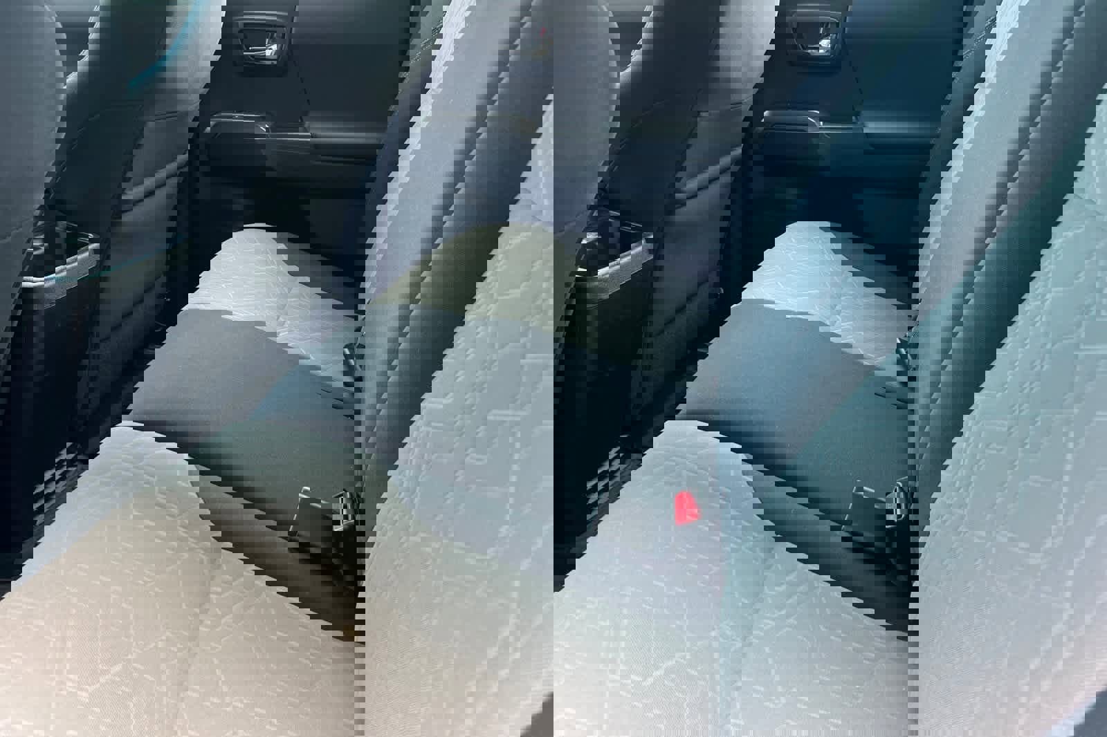 Used 2021 Toyota Tacoma TRD Off-Road w/ Technology Package image 5