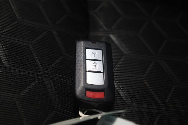 Used 2021 Mitsubishi Outlander Sport SE FWD image 27