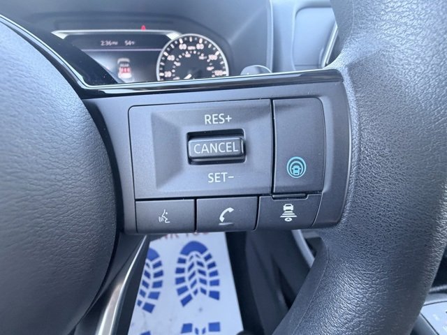 Certified 2023 Nissan Rogue SV image 12