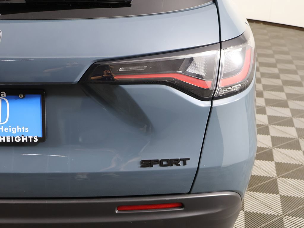 Used 2025 Honda HR-V Sport image 15