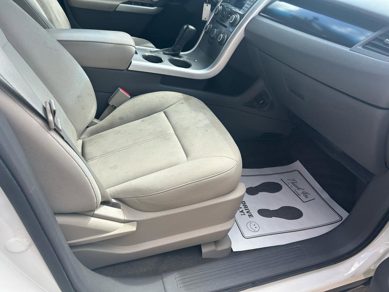 Used 2012 Ford Edge SE FWD image 12