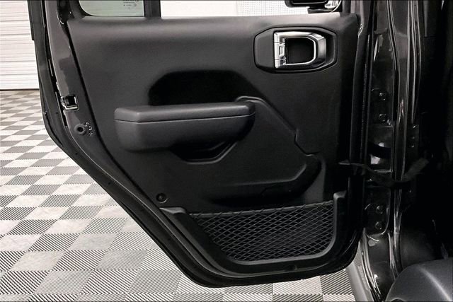 Used 2025 Jeep Wrangler Unlimited Rubicon 4xe w/ Convenience Group image 24