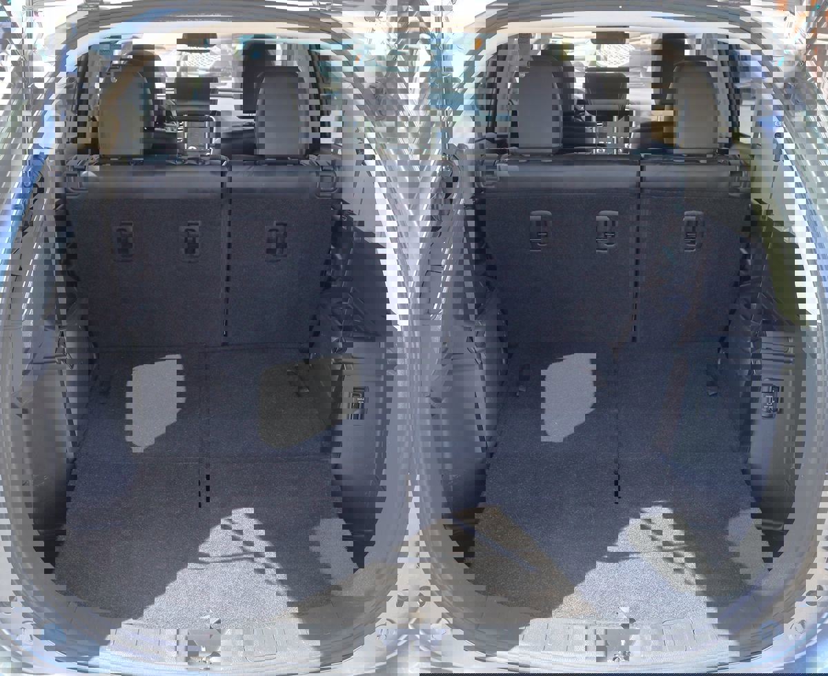 Used 2020 Mitsubishi Outlander SE image 24