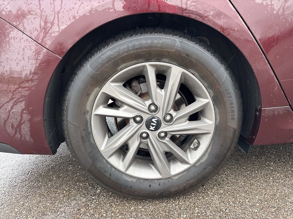 Used 2020 Kia Optima LX image 5
