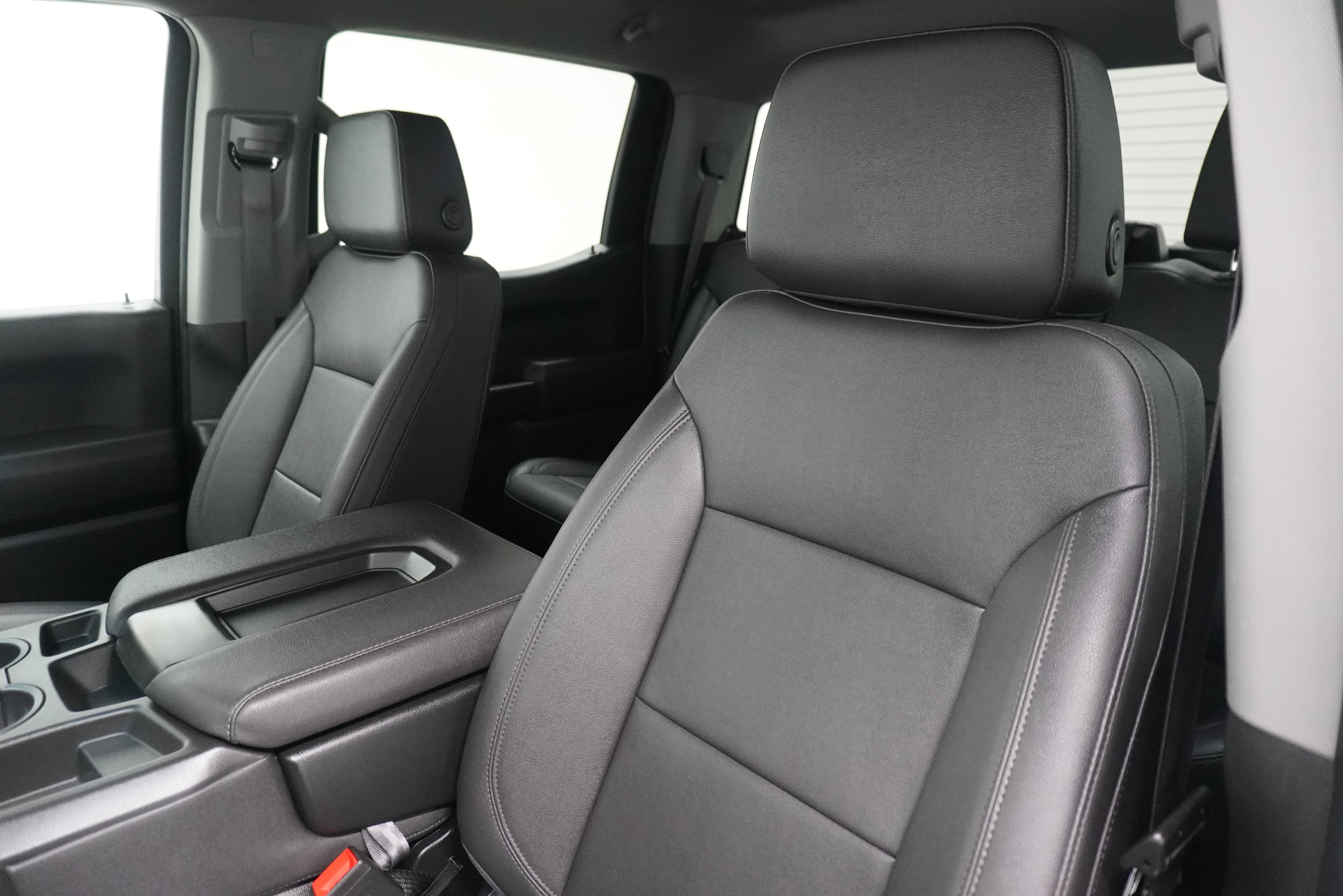 Used 2023 Chevrolet Silverado 1500 W/T w/ WT Safety Package AWD/4WD image 11