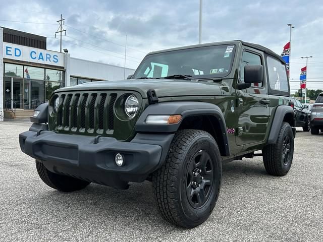 Used 2022 Jeep Wrangler Sport AWD/4WD image 7