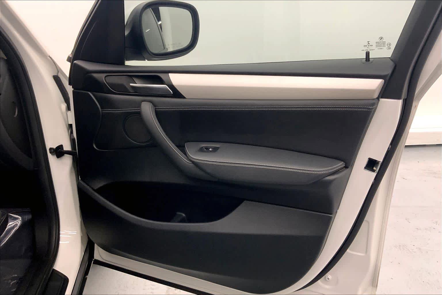 Used 2014 BMW X3 xDrive28i image 9