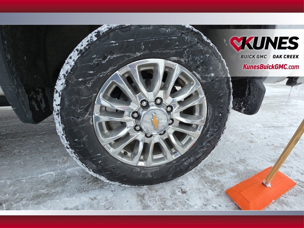 Used 2022 Chevrolet Silverado 2500 High Country w/ Z71 Off-Road Package image 24