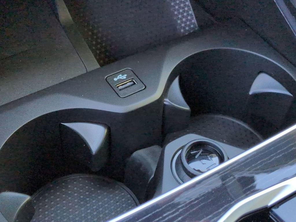 New 2026 BMW X5 xDrive40i w/ M Sport Package image 22