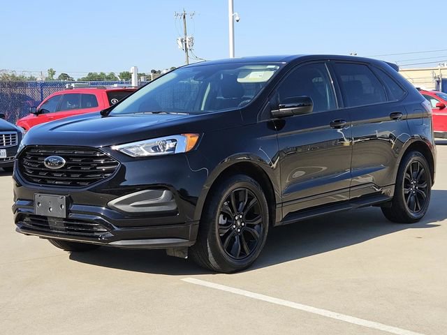 Used 2024 Ford Edge SE w/ Black Appearance Package AWD/4WD image 4