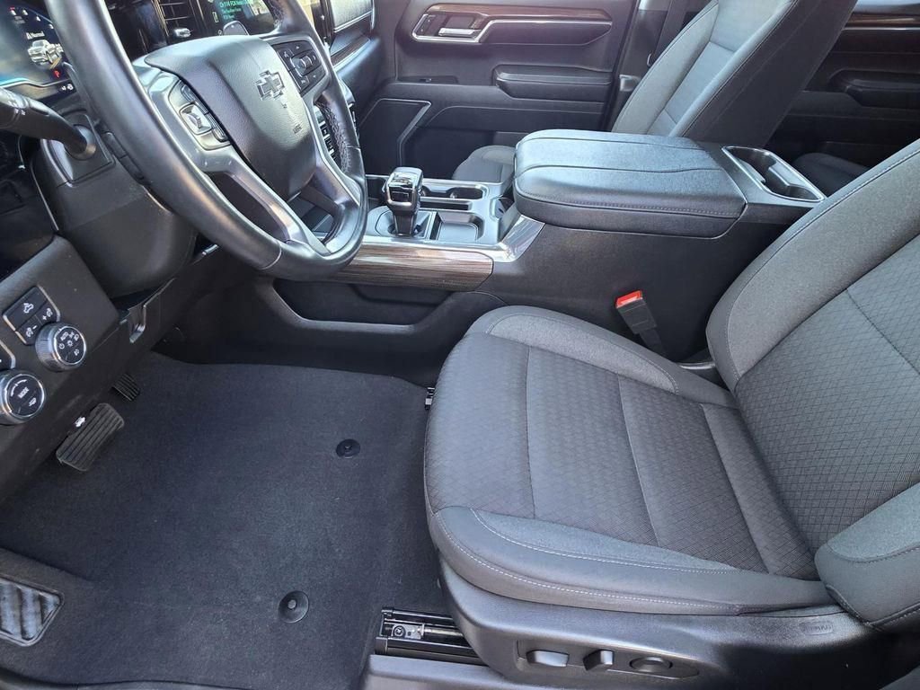 Used 2023 Chevrolet Silverado 1500 RST image 6