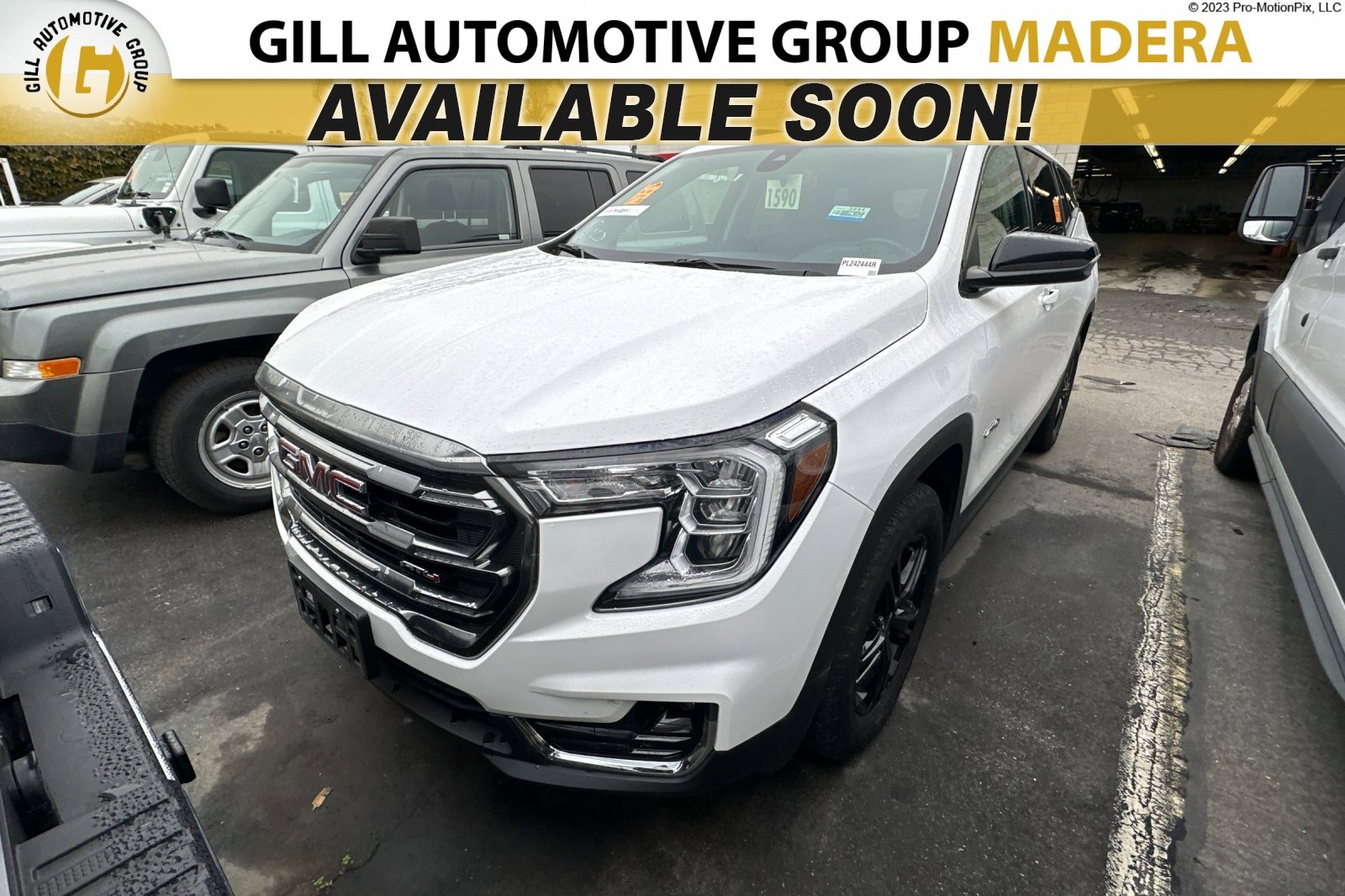 Used 2023 GMC Terrain AT4