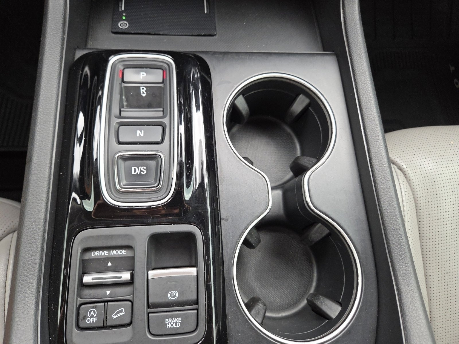 Certified 2023 Honda Pilot Elite image 36