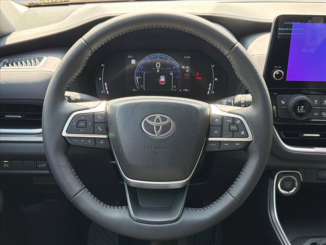 Used 2026 Toyota Grand Highlander AWD image 24