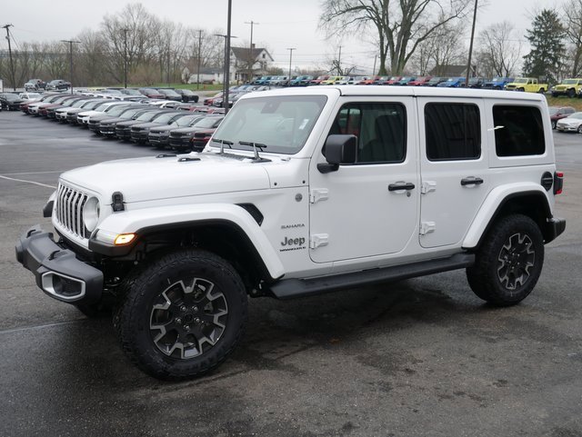 Used 2024 Jeep Wrangler Sahara w/ Technology Group image 10