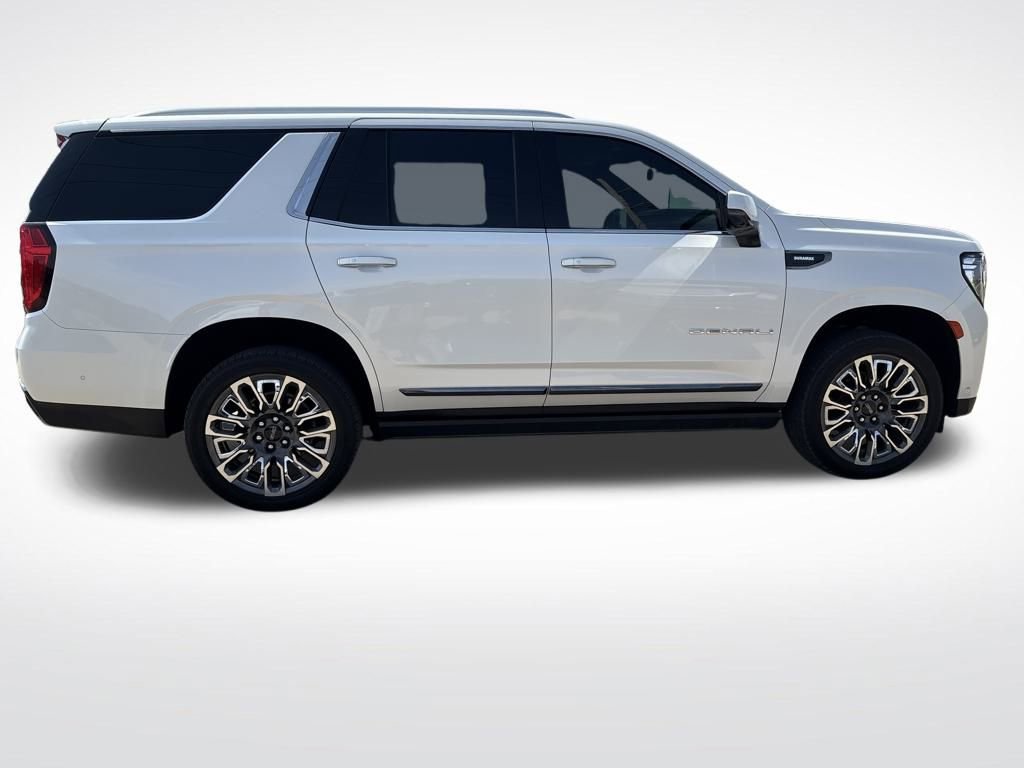 Used 2023 GMC Yukon Denali Ultimate image 8