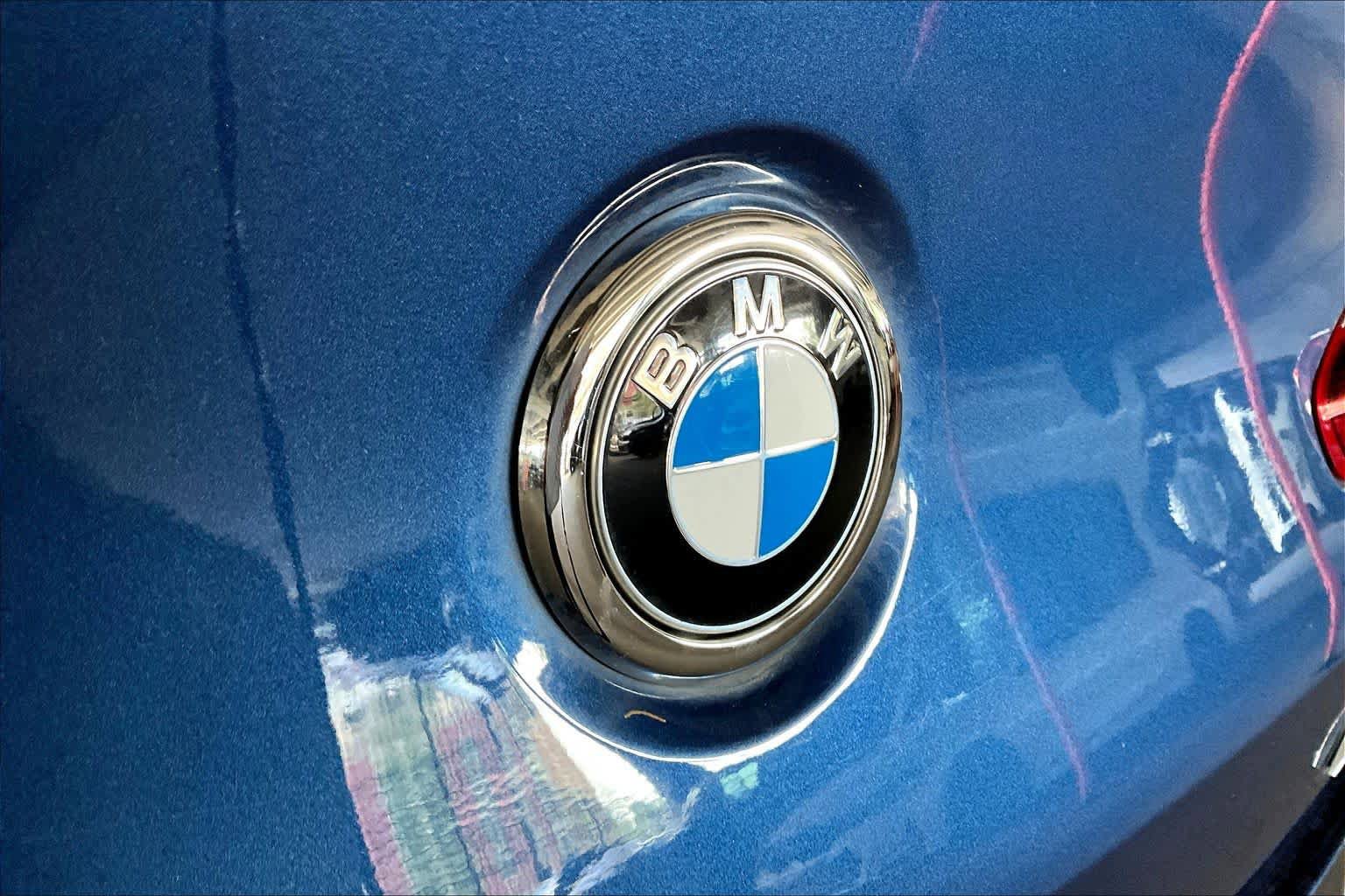 Used 2023 BMW X4 M40i w/ Premium Package image 30