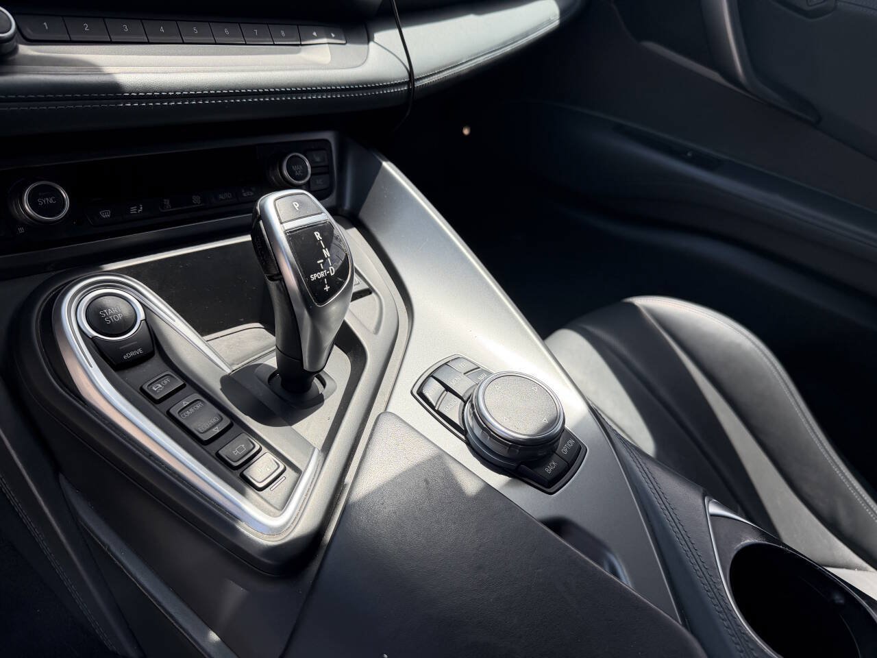 Used 2016 BMW i8 AWD/4WD image 22