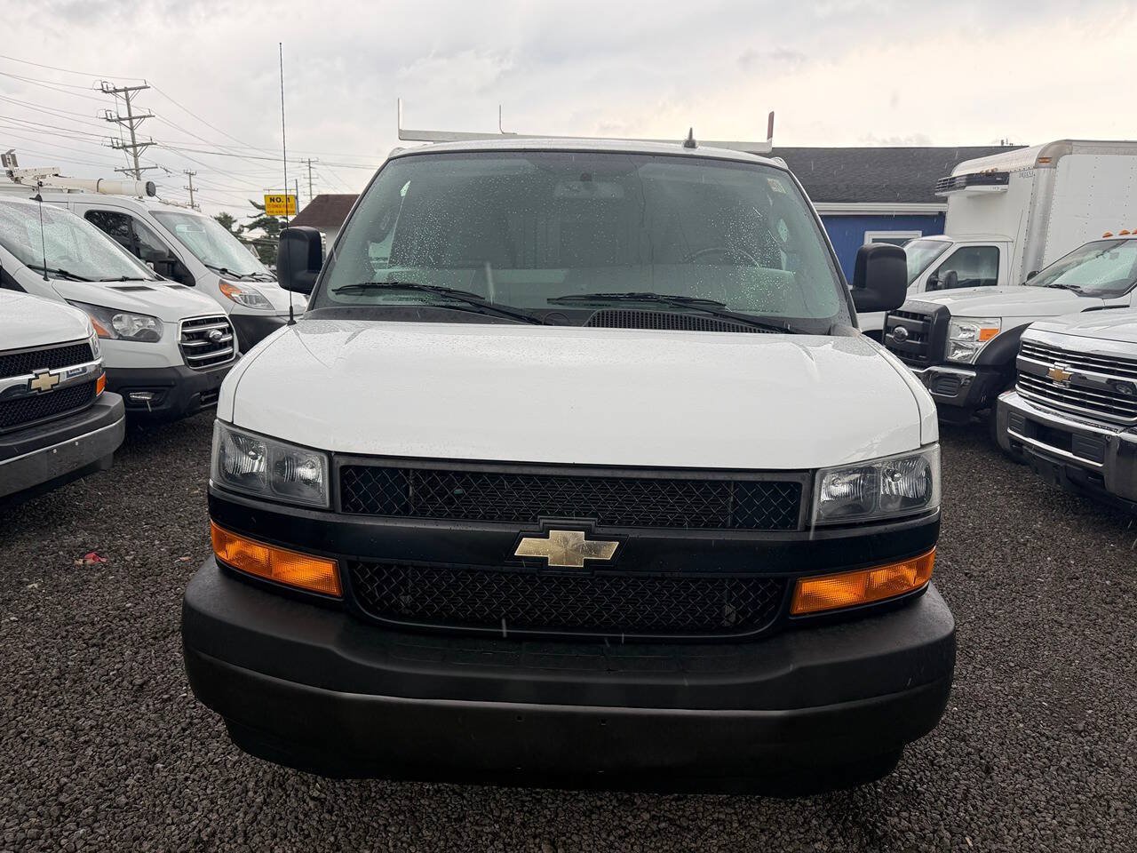 Used 2021 Chevrolet Express 2500 w/ Driver Convenience Package RWD image 2