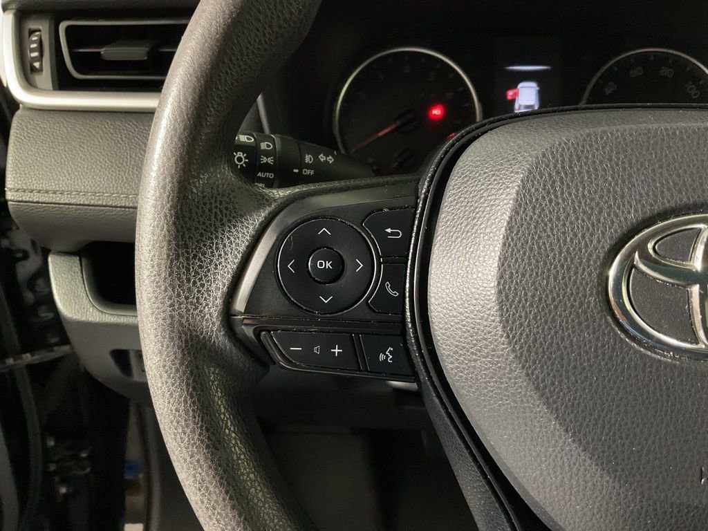 Used 2019 Toyota RAV4 XLE AWD/4WD image 27