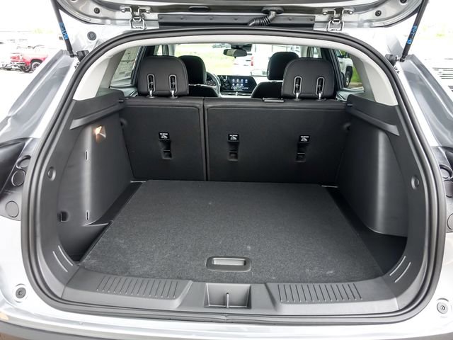 New 2026 Chevrolet Trax LS FWD image 8
