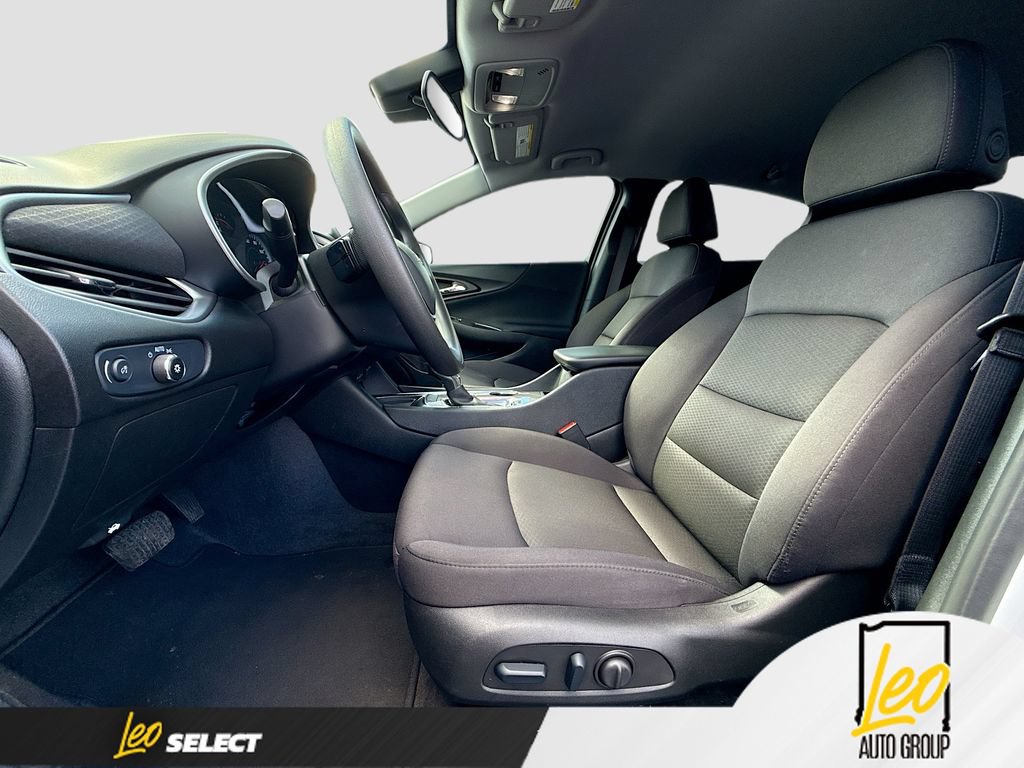 Used 2024 Chevrolet Malibu LT FWD image 21