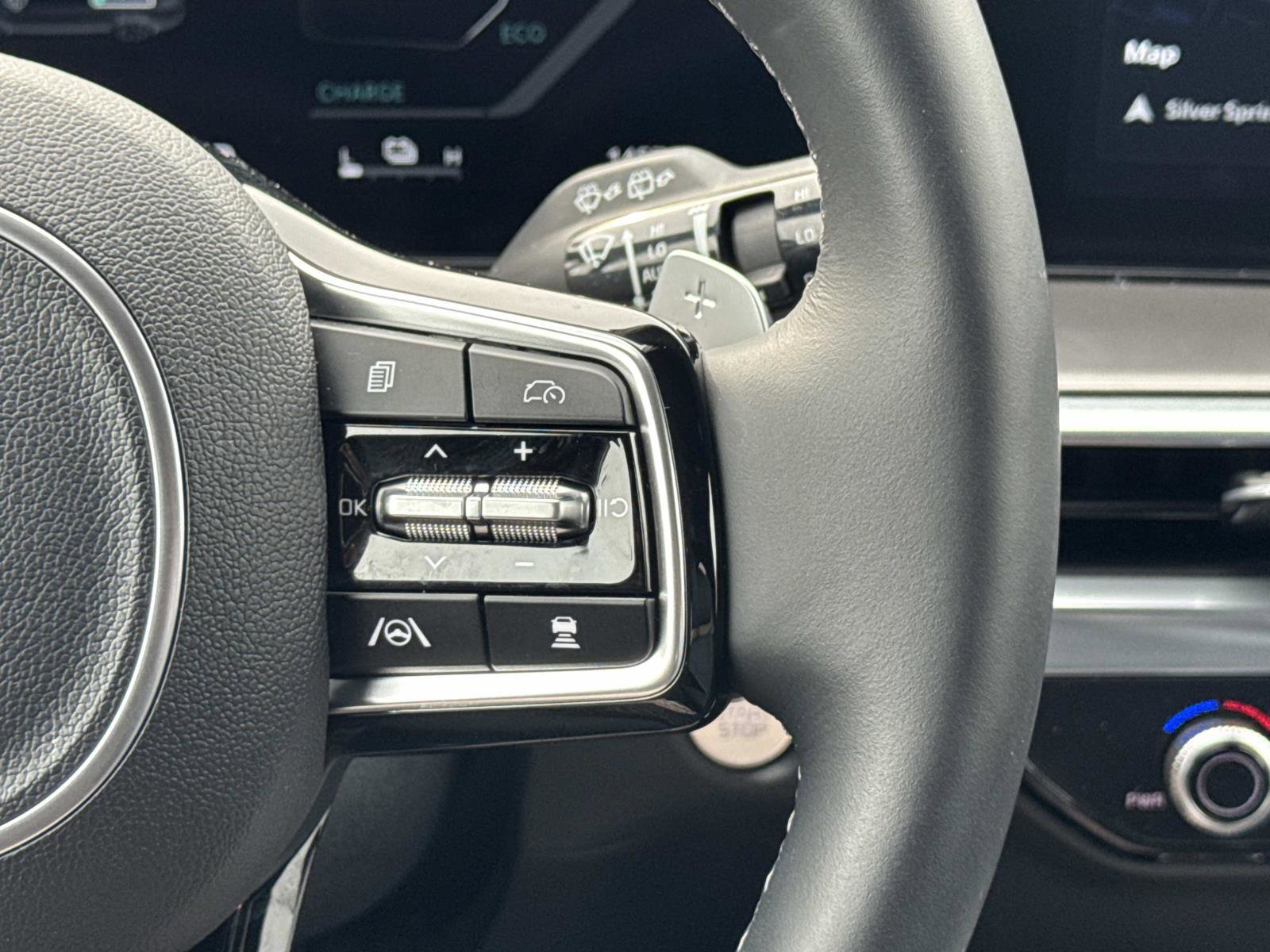 Used 2025 Kia Sorento SX Prestige image 8