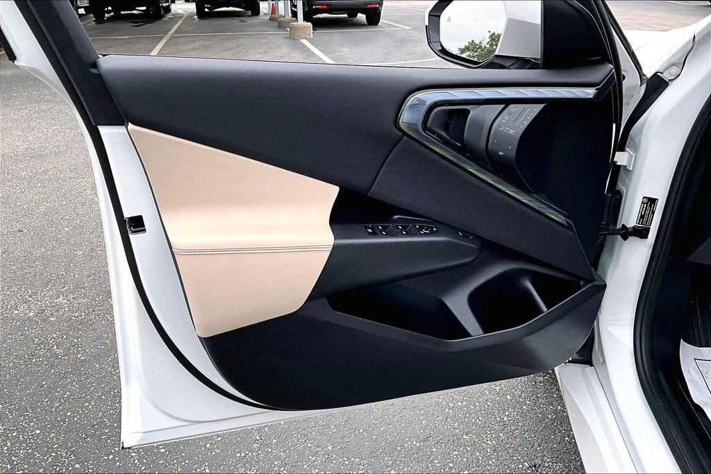 Used 2025 BMW X3 xDrive30i w/ M Sport Package image 22