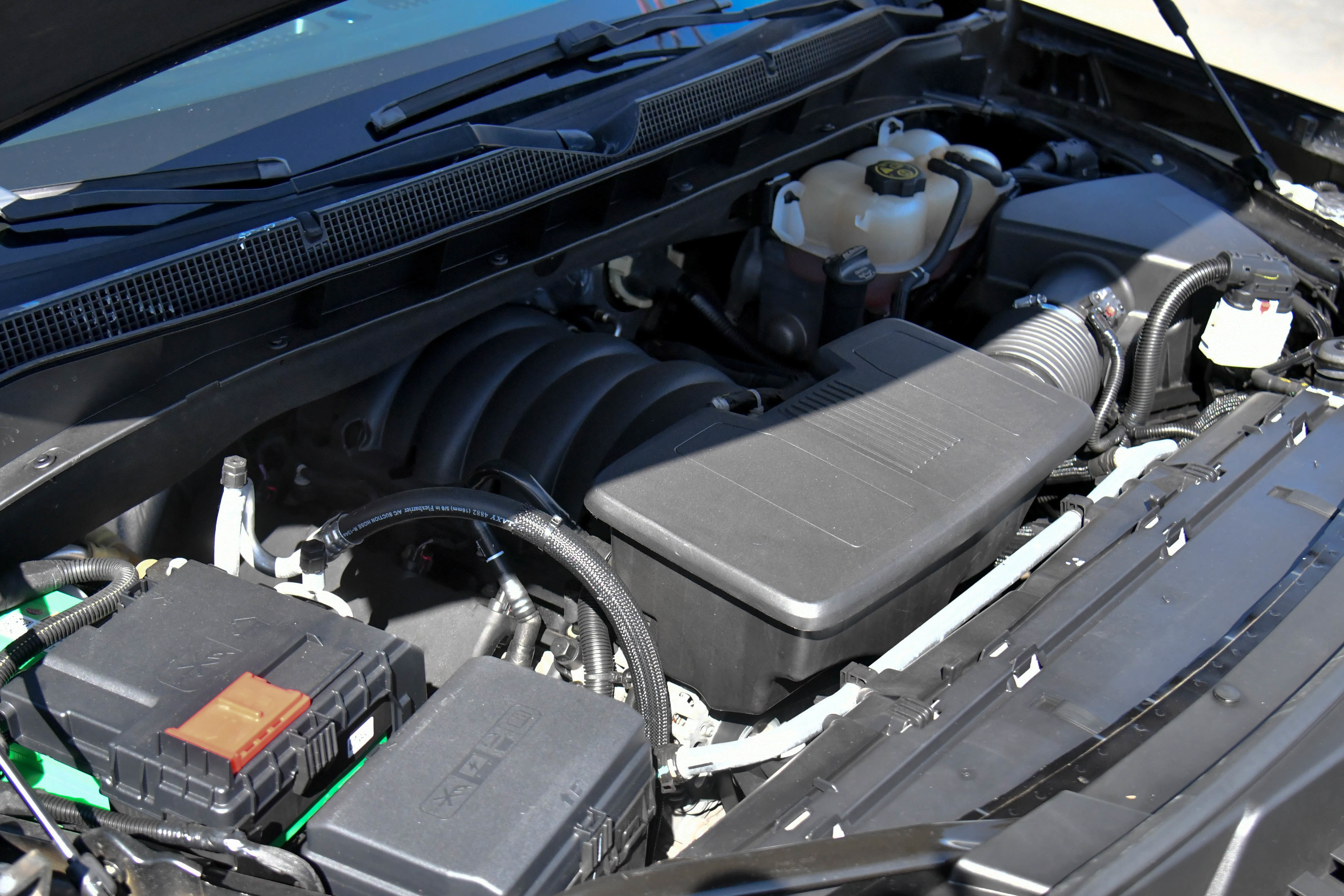 Used 2023 Chevrolet Tahoe Premier w/ Advanced Technology Package RWD image 65