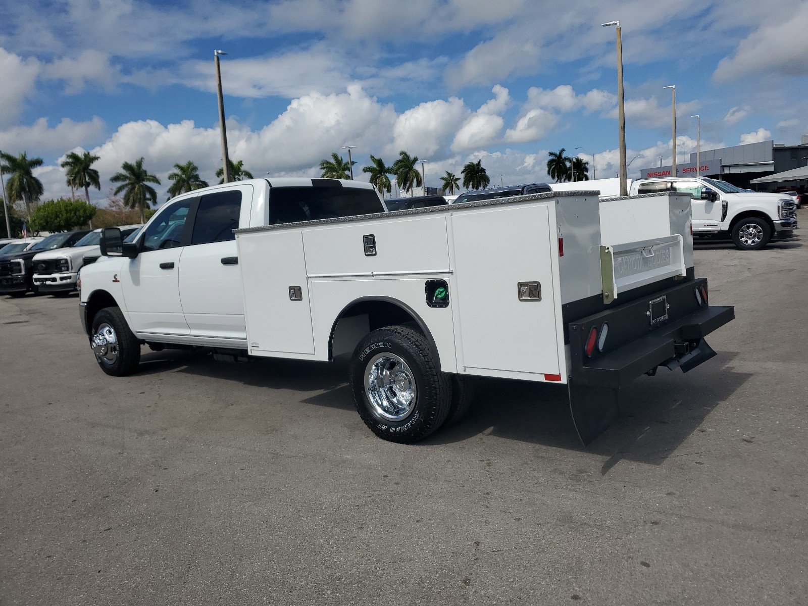 Used 2024 RAM 3500 SLT w/ Quick Order Package 2YG SLT image 7
