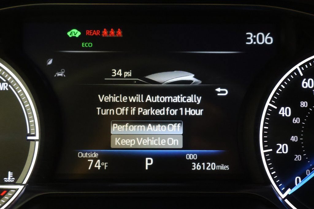 Used 2023 Toyota Venza Nightshade AWD/4WD image 17