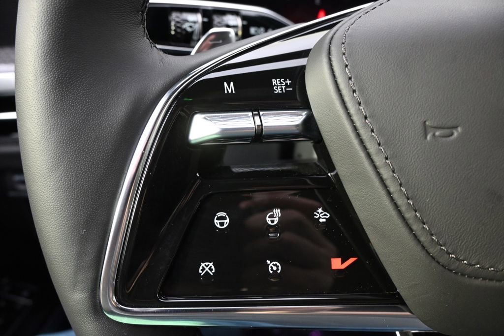 Certified 2026 Cadillac Escalade V w/ LPO, Floor Liner Package image 41