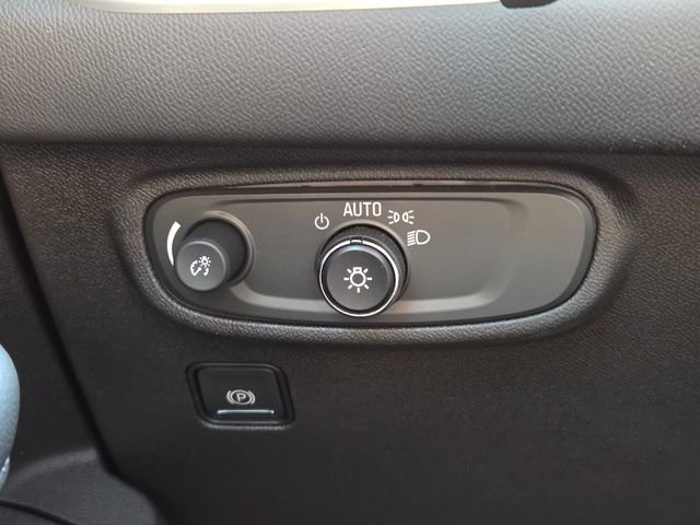 Certified 2023 GMC Terrain SLE w/ Driver Convenience Package FWD image 36