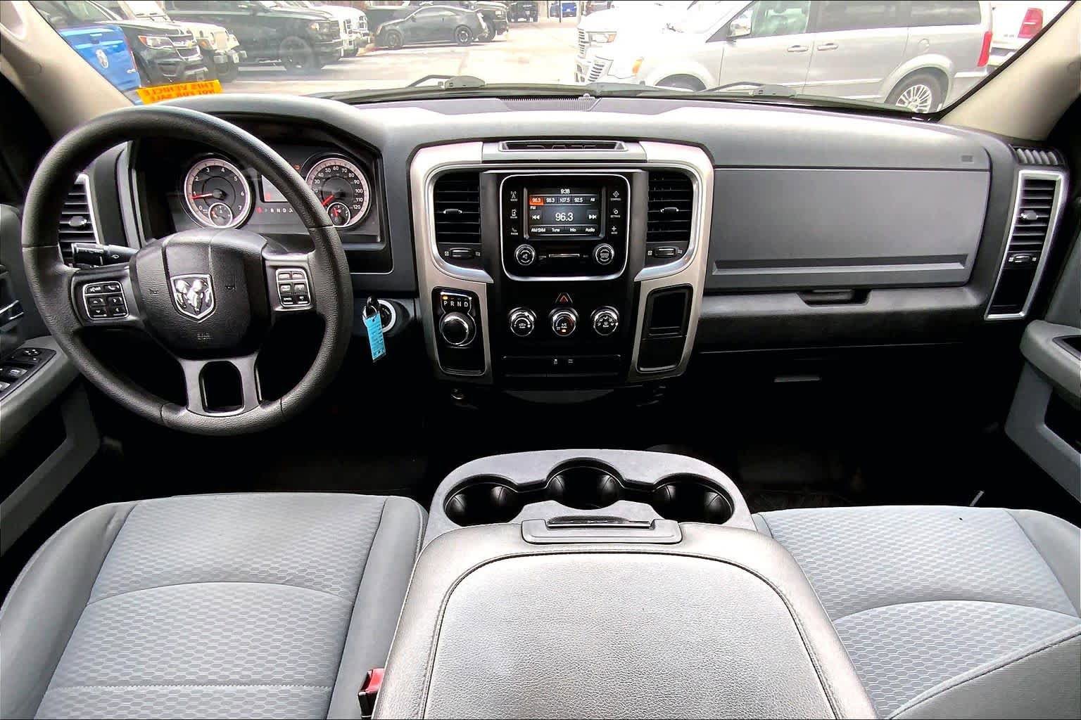 Used 2019 RAM 1500 Classic SLT RWD image 14