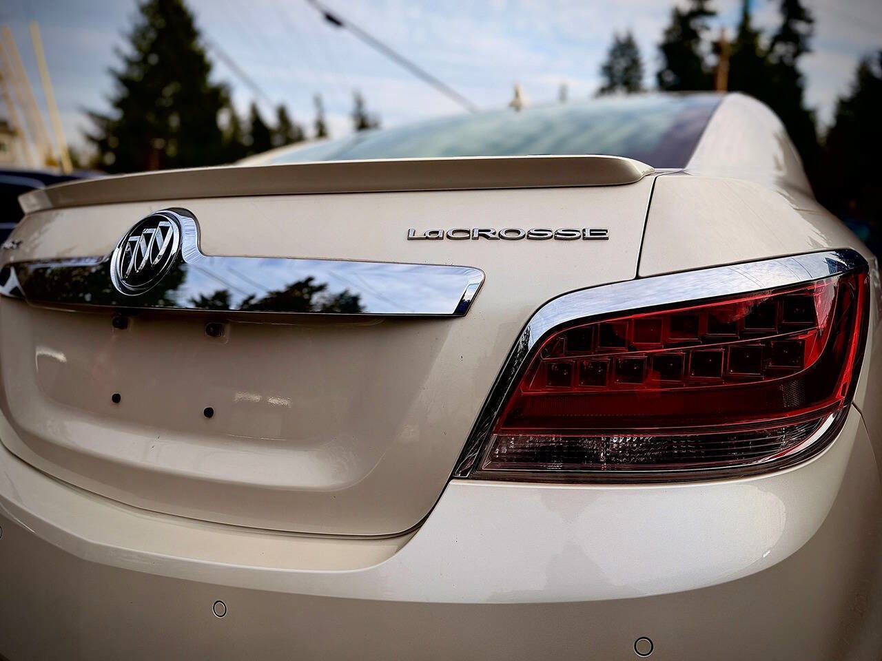 Used 2012 Buick LaCrosse Premium image 35